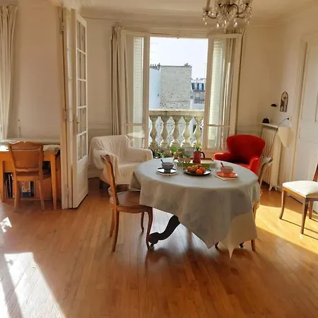 アパート Chic Et 86m2, Bastille 5mn Des Peniches パリ