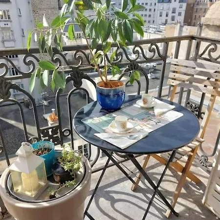 Chic Et 86m2, Bastille 5mn Des Peniches アパート